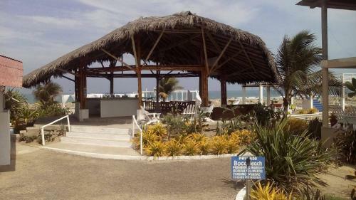 Hotel Boca Beach Resort Club