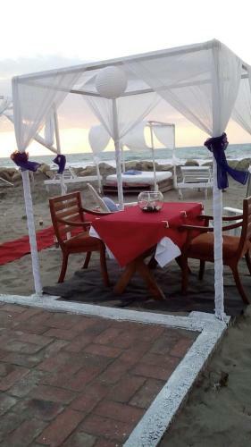 Hotel Boca Beach Resort Club