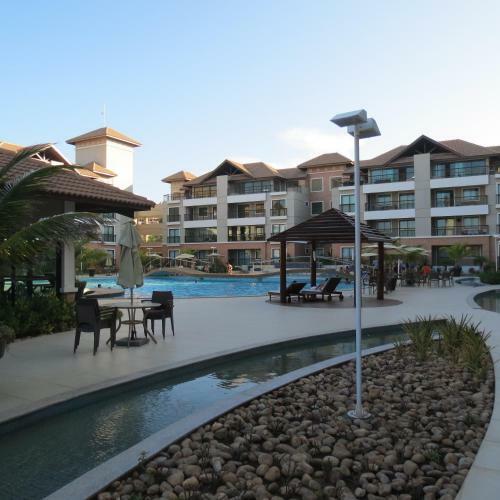 Apartamento Conforto E Lazer No Mediterran�e Residence E Beach Living