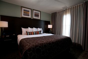 Hotel La Quinta Inn & Suites Willowbrook