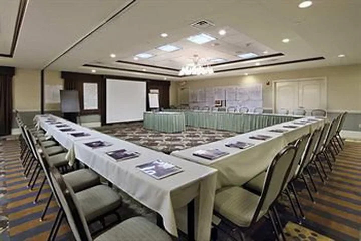 Hotel *hilton Garden Inn Beaumont*