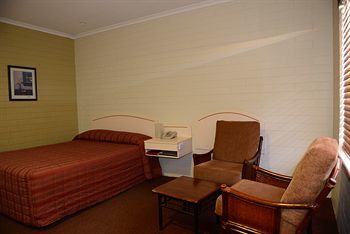 Hotel Katherine Motel