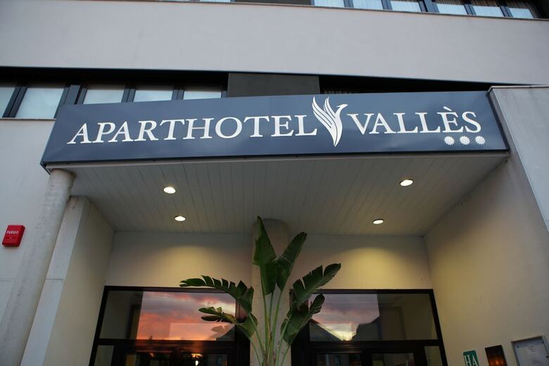 Aparthotel Vall�s