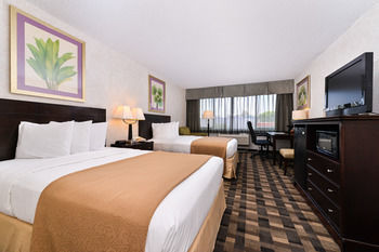 Hotel Quality Inn & Suites Montebello