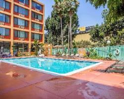 Hotel Quality Inn & Suites Montebello