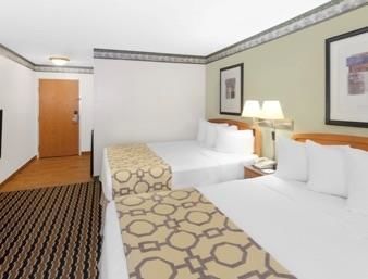 Hotel Sleep Inn & Suites