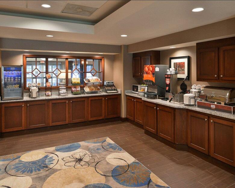 Hotel Comfort Inn & Suites