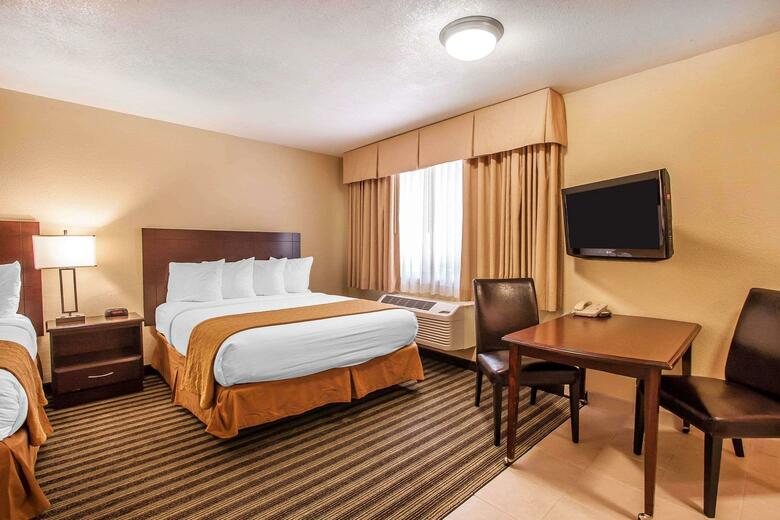 Hotel Quality Inn And Suites