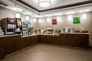 Hotel Comfort Inn Airport