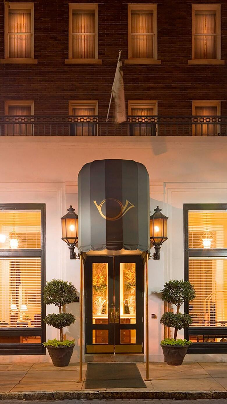 Hotel Planters Inn