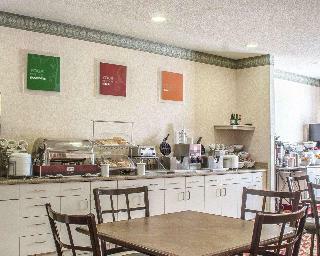 Hotel Comfort Suites At Metro Center