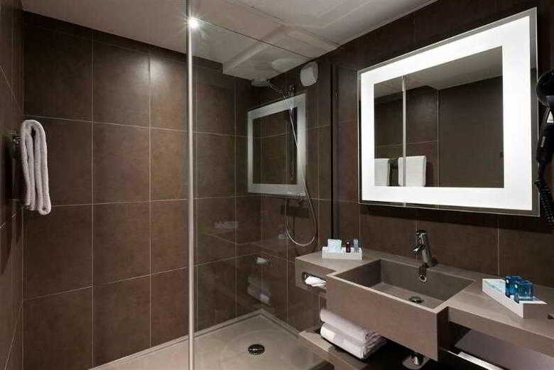 Hotel Novotel Paris La Defense