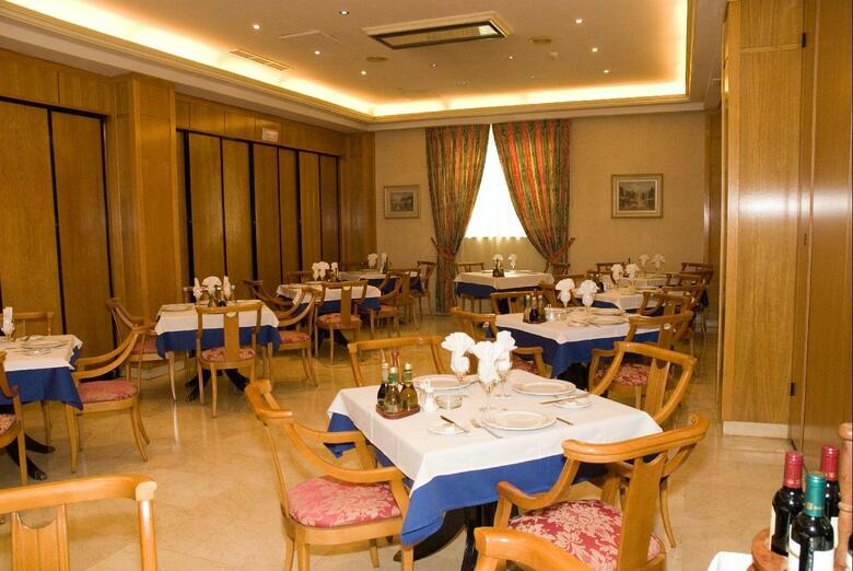 Hotel Avenida De Espa�a