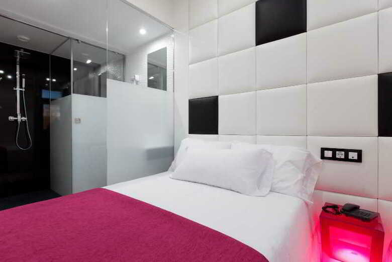 Hotel Avenida De Espa�a