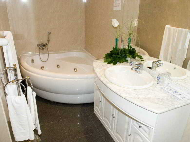 Hotel Avenida De Espa�a