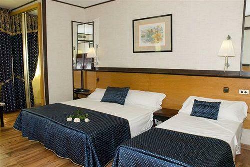 Hotel Avenida De Espa�a