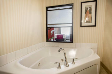 Hotel Comfort Suites