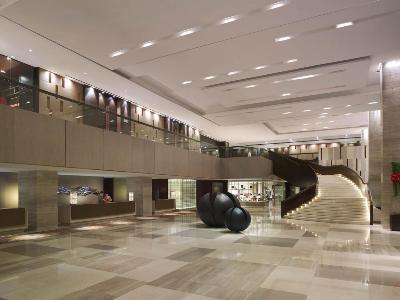 New World Hotel Makati City