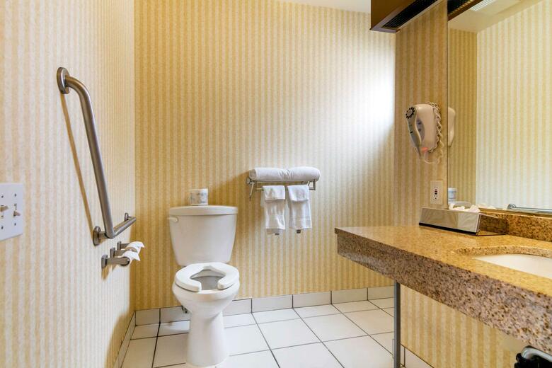 Hotel Comfort Inn & Suites N. Vancouver