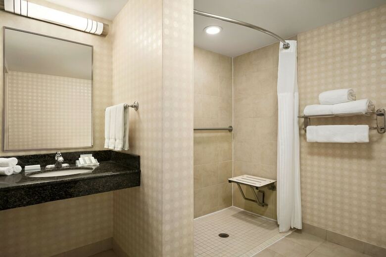 Hotel Hilton Garden Inn Toronto Vaughan