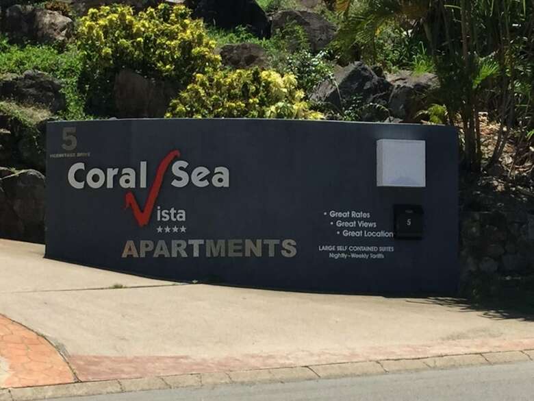 Aparthotel Coral Sea Vista Apartments