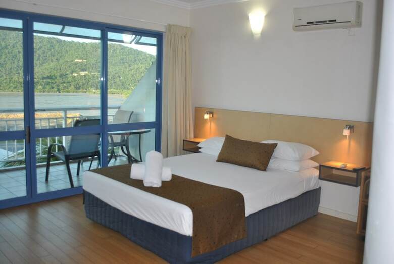 Aparthotel Coral Sea Vista Apartments