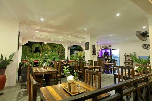 The White Terrace Hotel