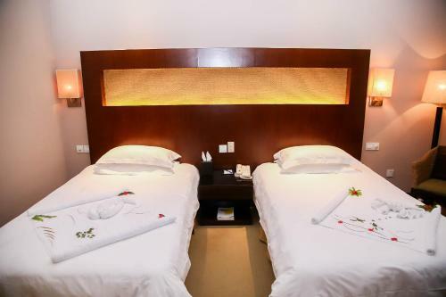 Hotel Golden Bay Resort
