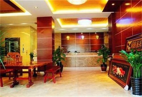 Xishuangbanna Jinjiangnan Business Hotel