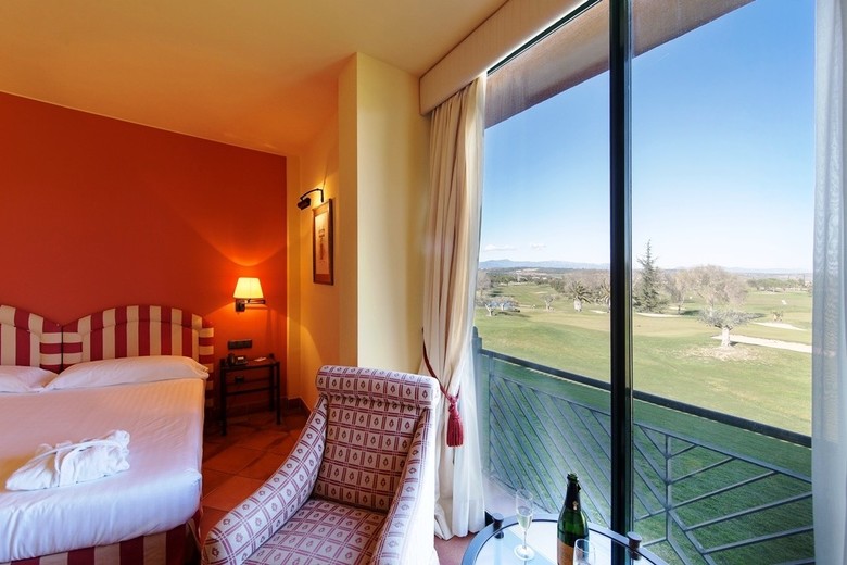 Torremirona Hotel Relais Golf And Spa Resort