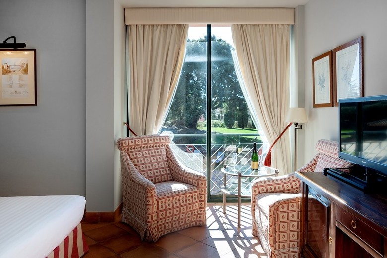Torremirona Hotel Relais Golf And Spa Resort