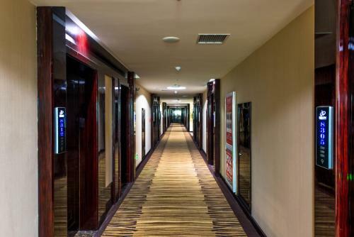 Dunhuang Suyuan Hotel
