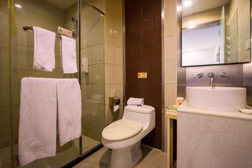 Hotel Motel Qidong Middle Jianghai Road