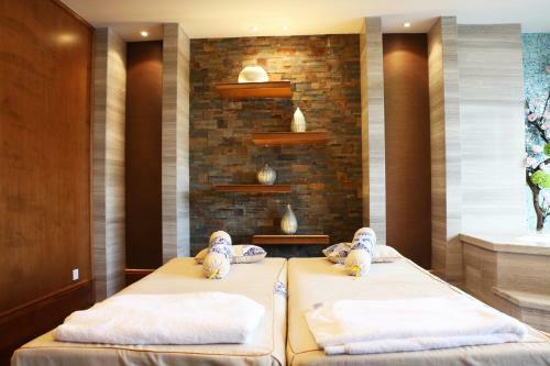 Fuzhou Jeurong Hotel