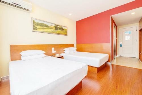 Elan Hotel Fuyang Railway Station