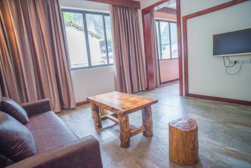Posada Yangshuo Lianhuaju Inn