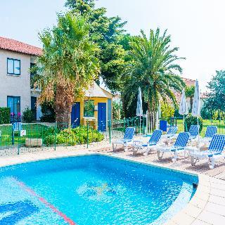 Ariane Hotel