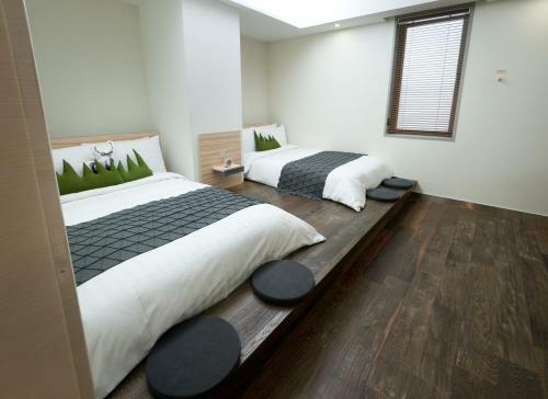 Metro Hotel Myeongdong
