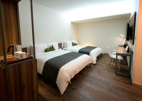 Metro Hotel Myeongdong