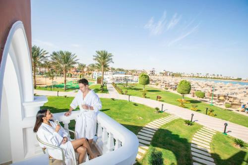Hotel Sunrise Garden Beach Resort & Spa