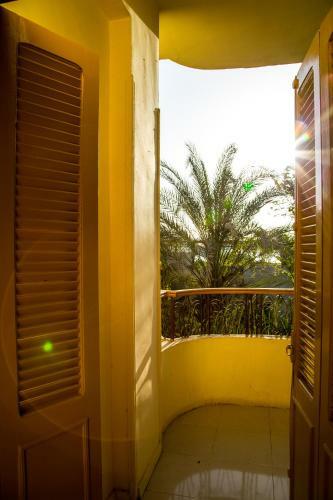 Hostal Senmut Luxor Hotel