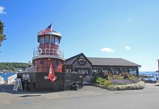 Hotel Tugboat Inn