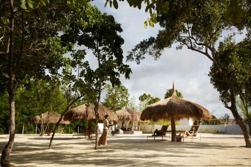 Hotel Bluewater Panglao Resort
