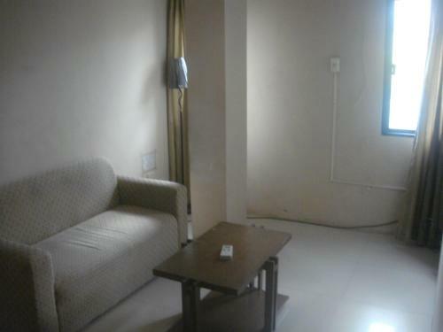 Hidden Pearl Hotel (janus Luxury Suites)