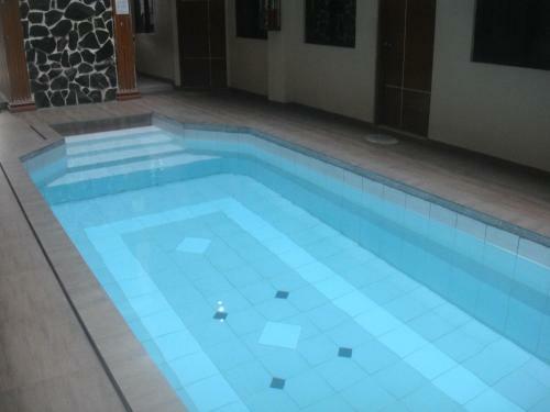 Hidden Pearl Hotel (janus Luxury Suites)
