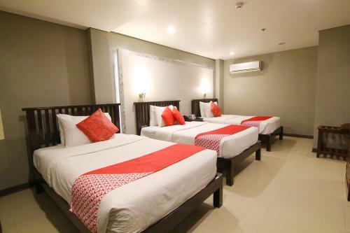 Artina Suites Hotel