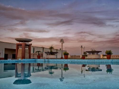 Hotel Clarion Bella Casa At Airport