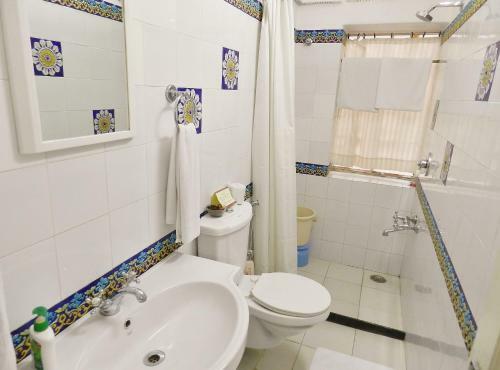 Hotel Arya Niwas