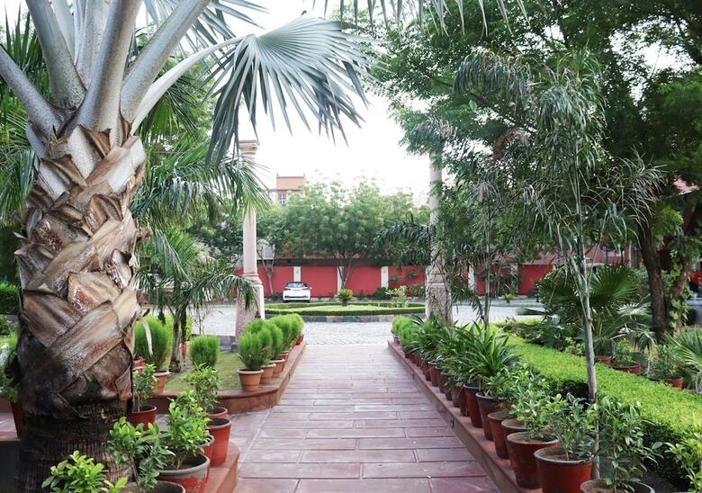 Hotel Maharaja Ganga Mahal