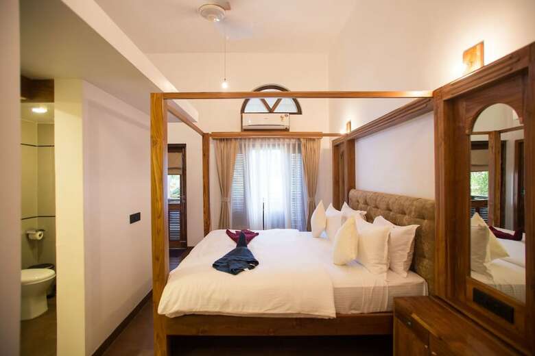 Hotel Dunhill Beach Resort